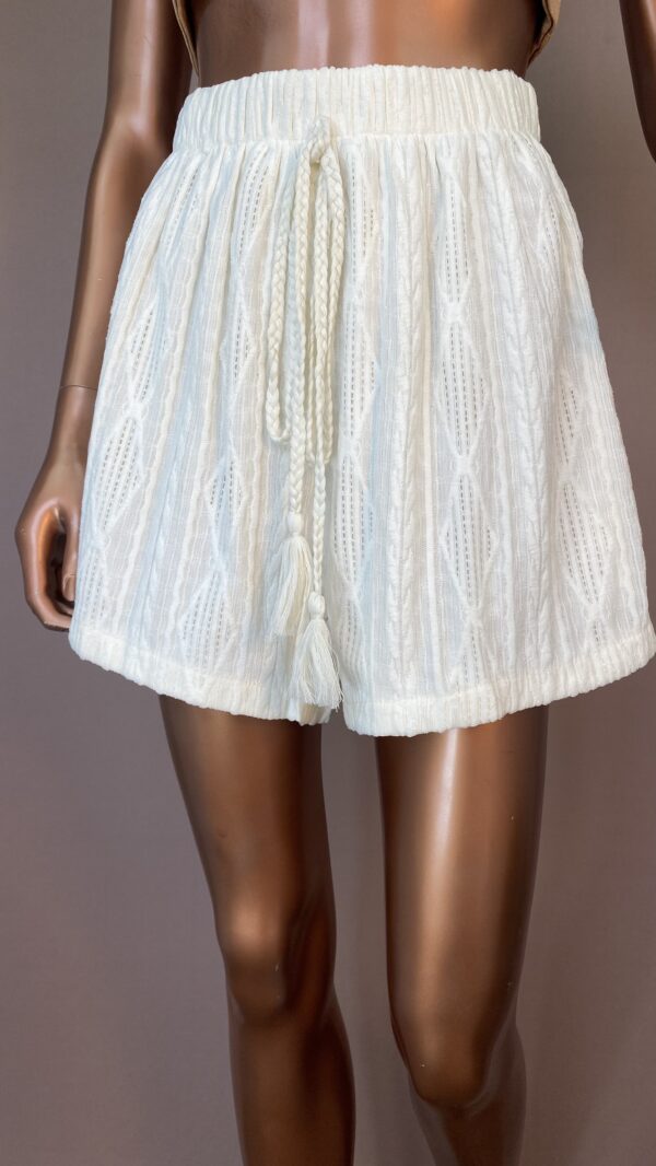 SHORT BORDADO OFF WHITE - Image 4